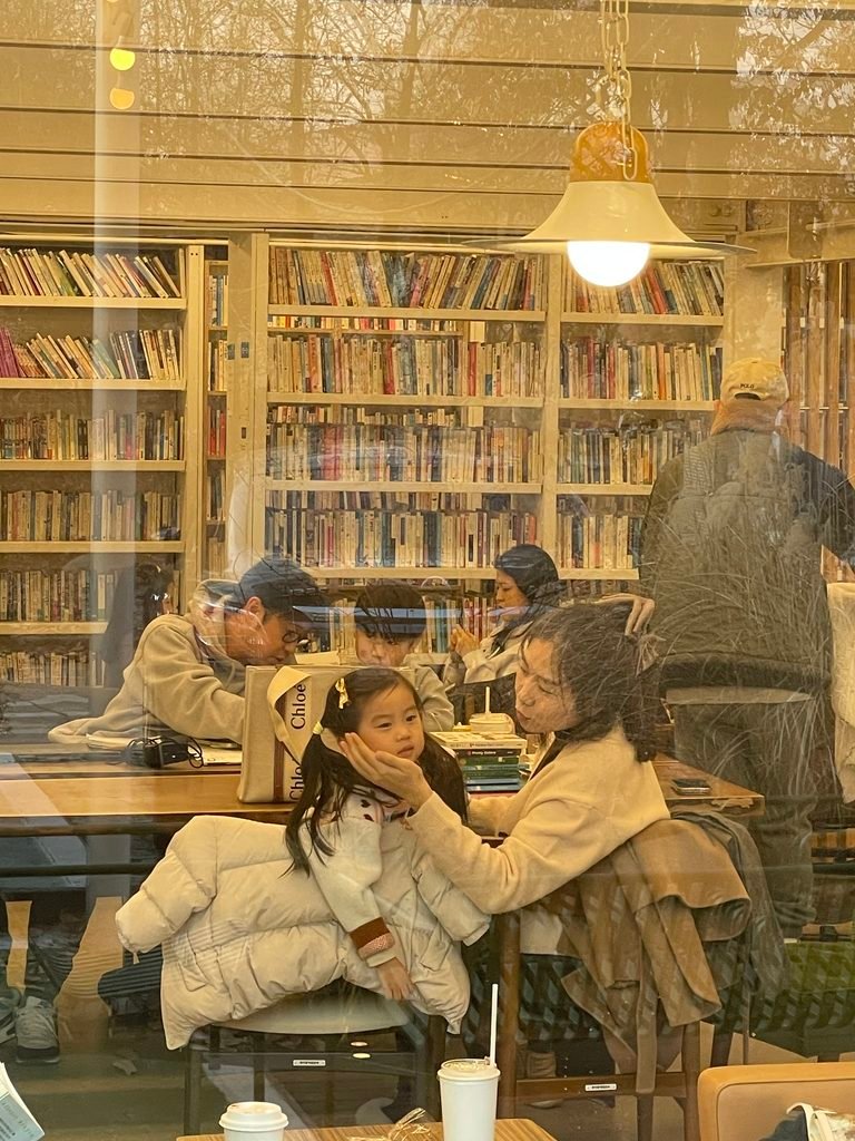 끌로에 우디백 아이랑 외출 일상