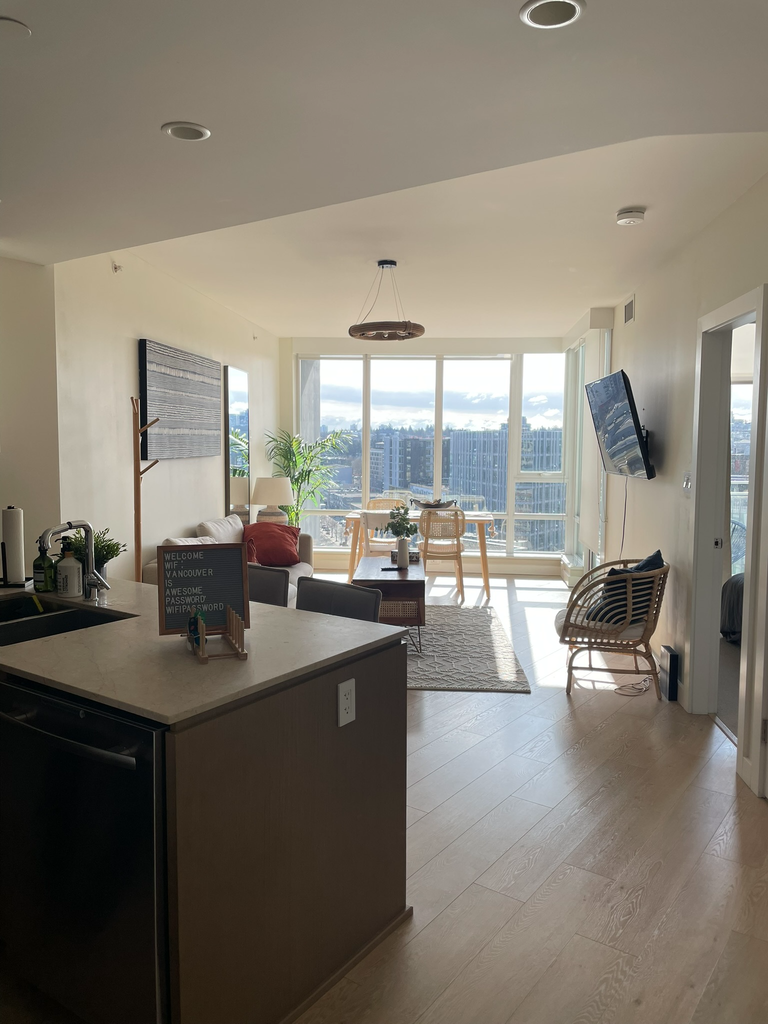 First look inside our Vancouver Airbnb on the 18th floor